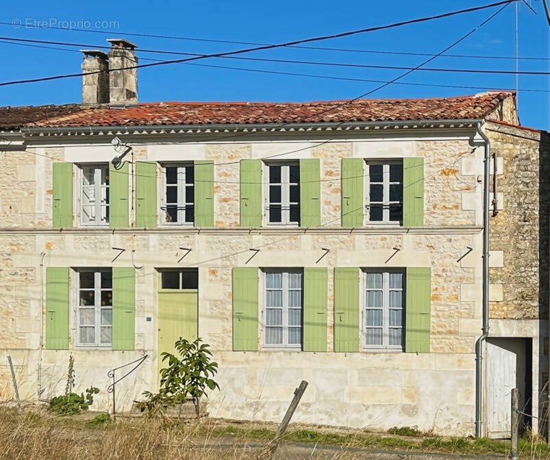 Maison à SAINT-ANDRE-DE-LIDON