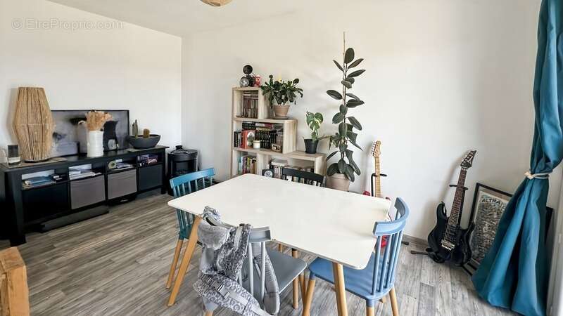 Appartement à vendre T4 de 76 m² avec balcon, cave et parking - BERGERAC (24) - photo 7