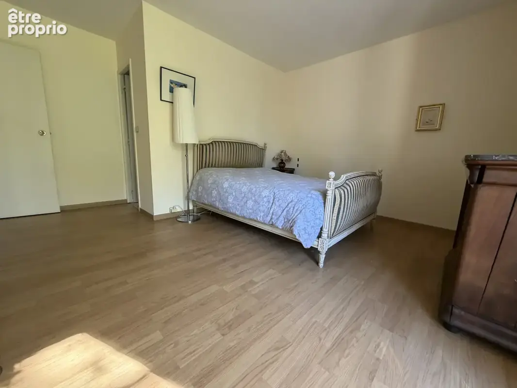 A Saint-Witz - maison individuelle de plain pied de 5 pièces élevée sur 1423 m2 de terrain - photo 6