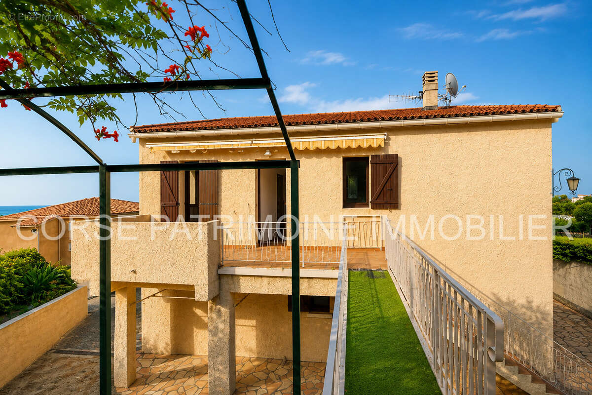 Villa aux multiples possibilités au coeur de Solenzara - photo 5