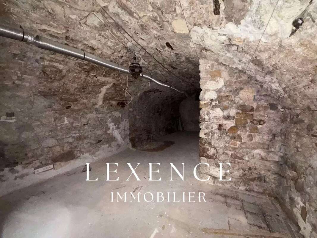 Commerce à AIX-EN-PROVENCE