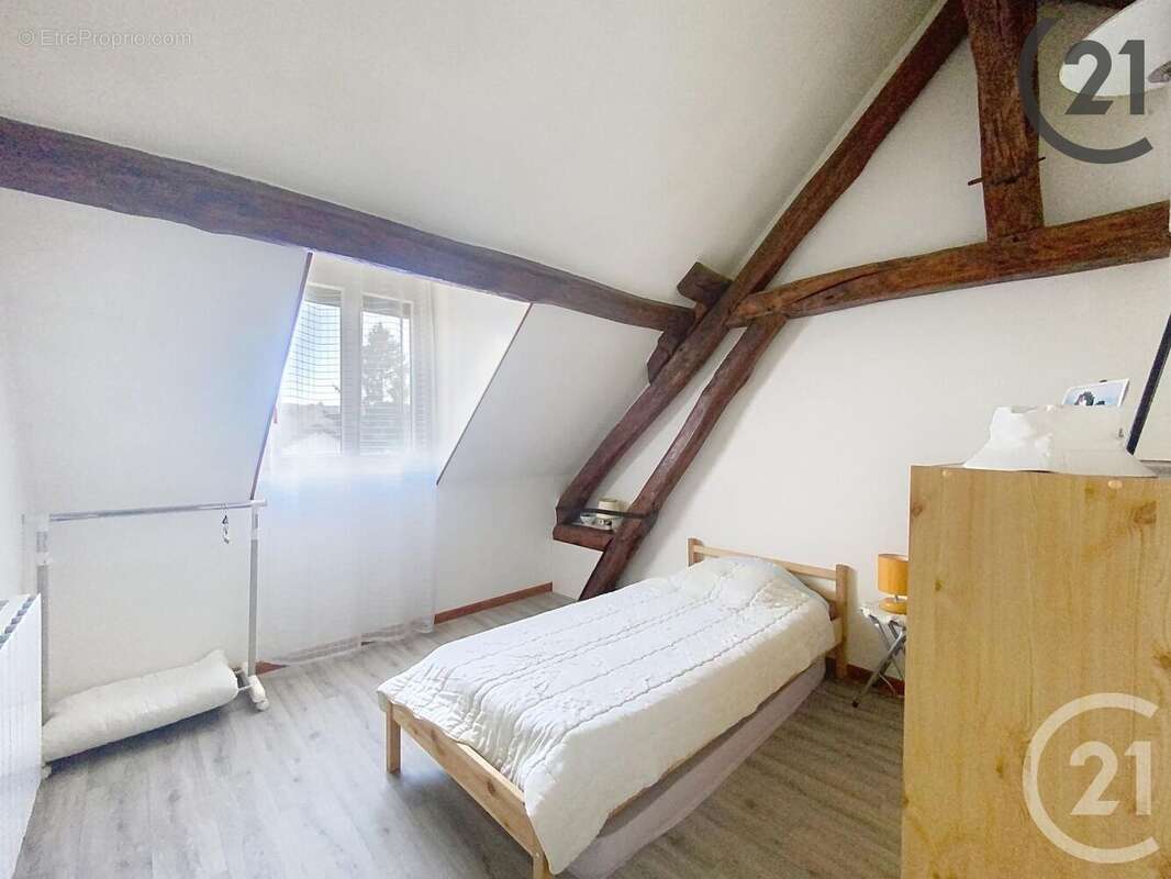 Maison à SAINT-NICOLAS-LA-CHAPELLE