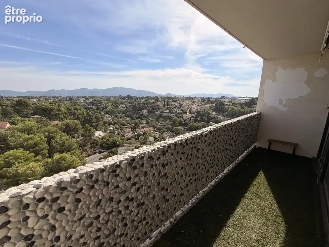 Appartement à MARSEILLE-13E