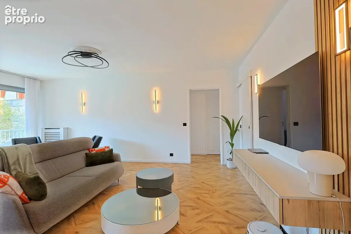 A Vendre - 2 Pièces 53m2 entièrement rénové - photo 2