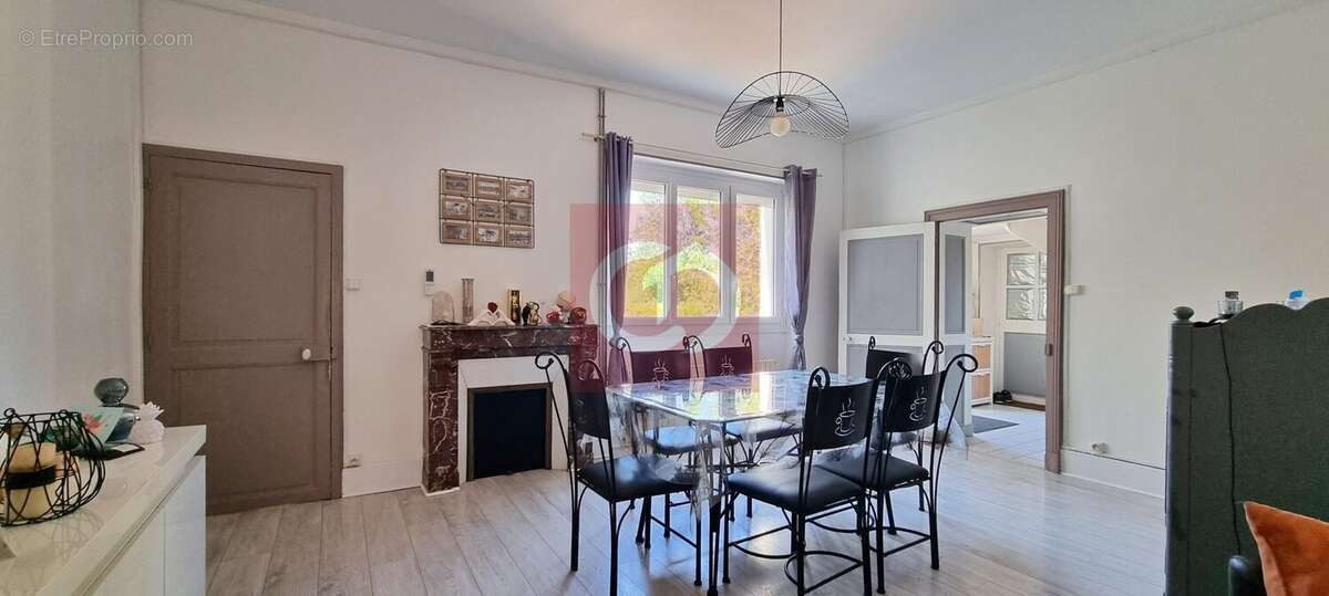 Maison 180 m² à La Guerche-Sur-L'aubois  - photo 5