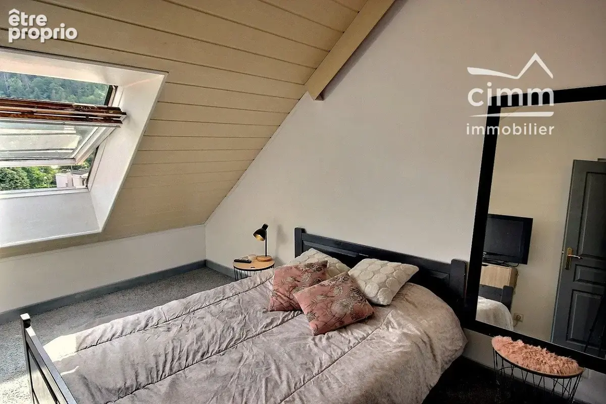 Appartement 61 m² à Cluses  - photo 5
