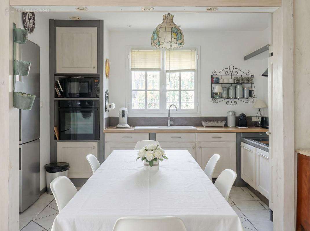 Maison à BOUC-BEL-AIR