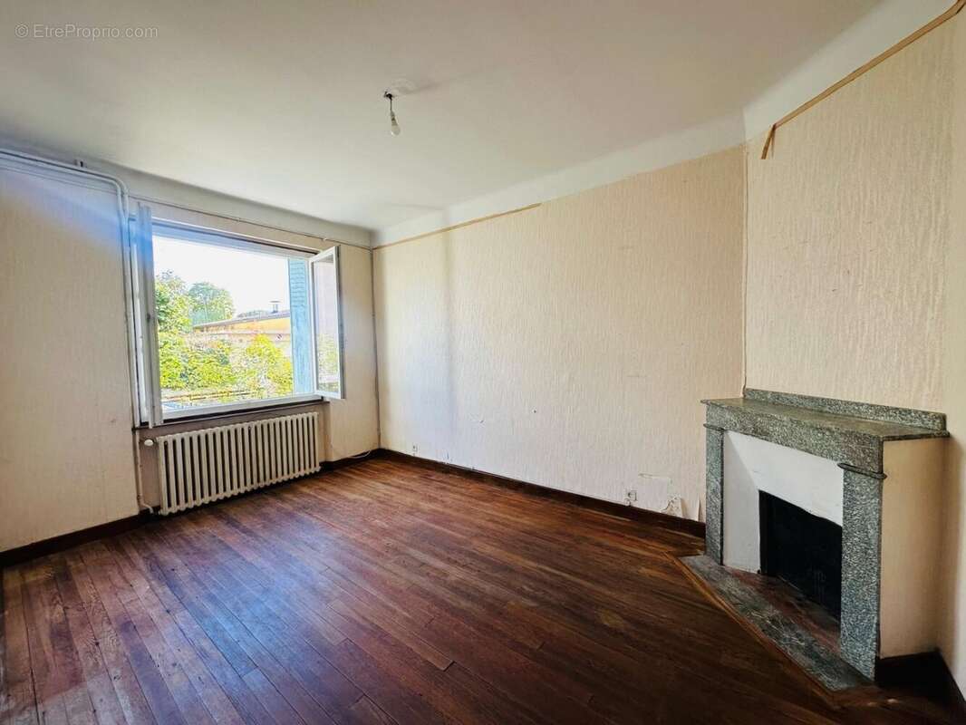 Maison à DAUMAZAN-SUR-ARIZE