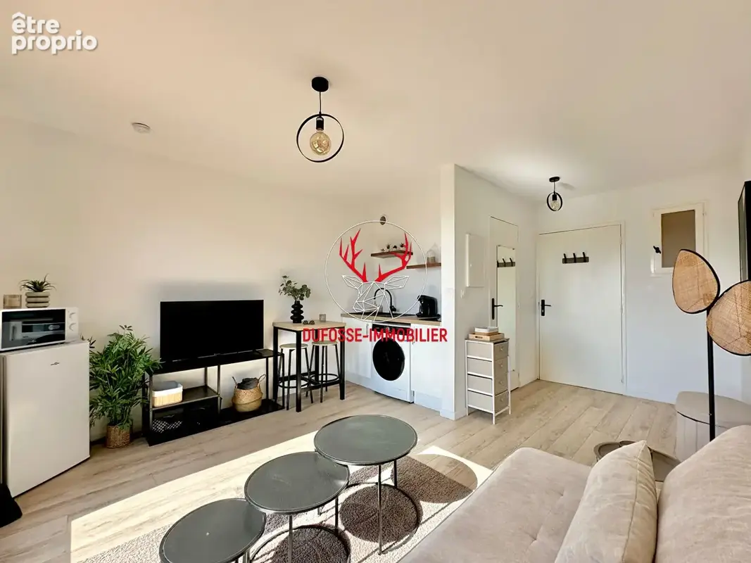 Appartement Sanary-sur-Mer 1 pièce 20 m²  en dernier étage + Terrasse + Piscine + Parking - photo 4
