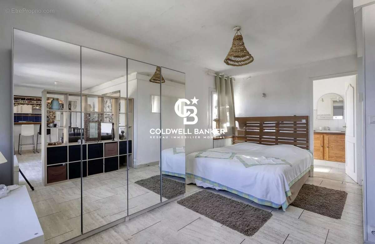 Maison à RAYOL-CANADEL-SUR-MER