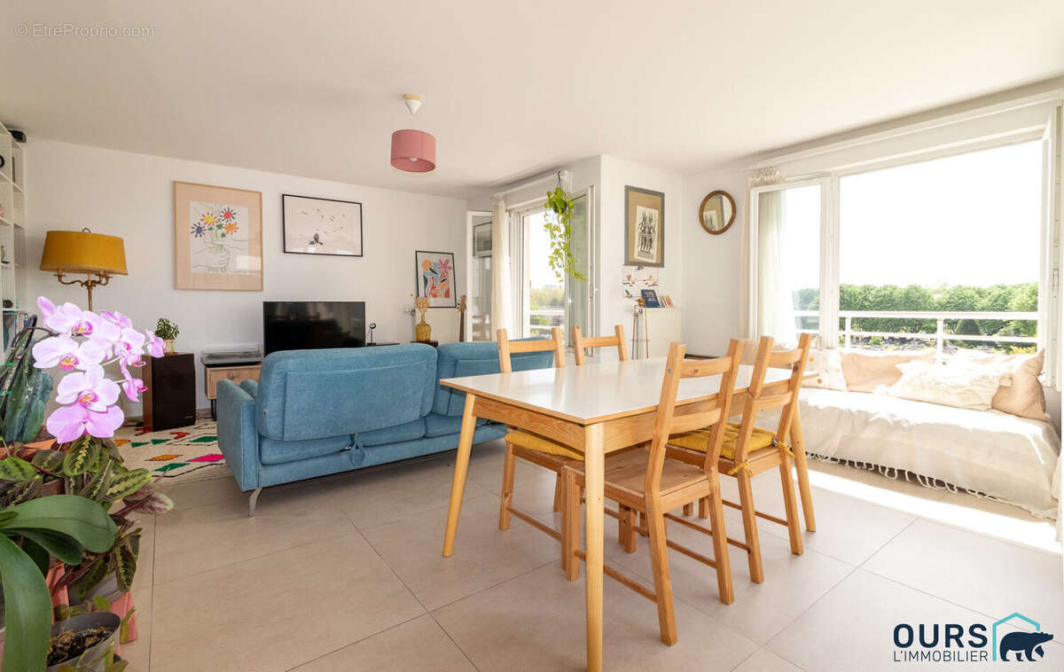 Appartement à SAINT-DENIS