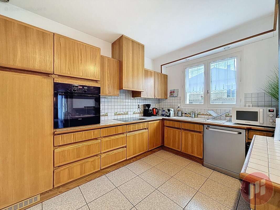 Maison à MALEMORT-SUR-CORREZE