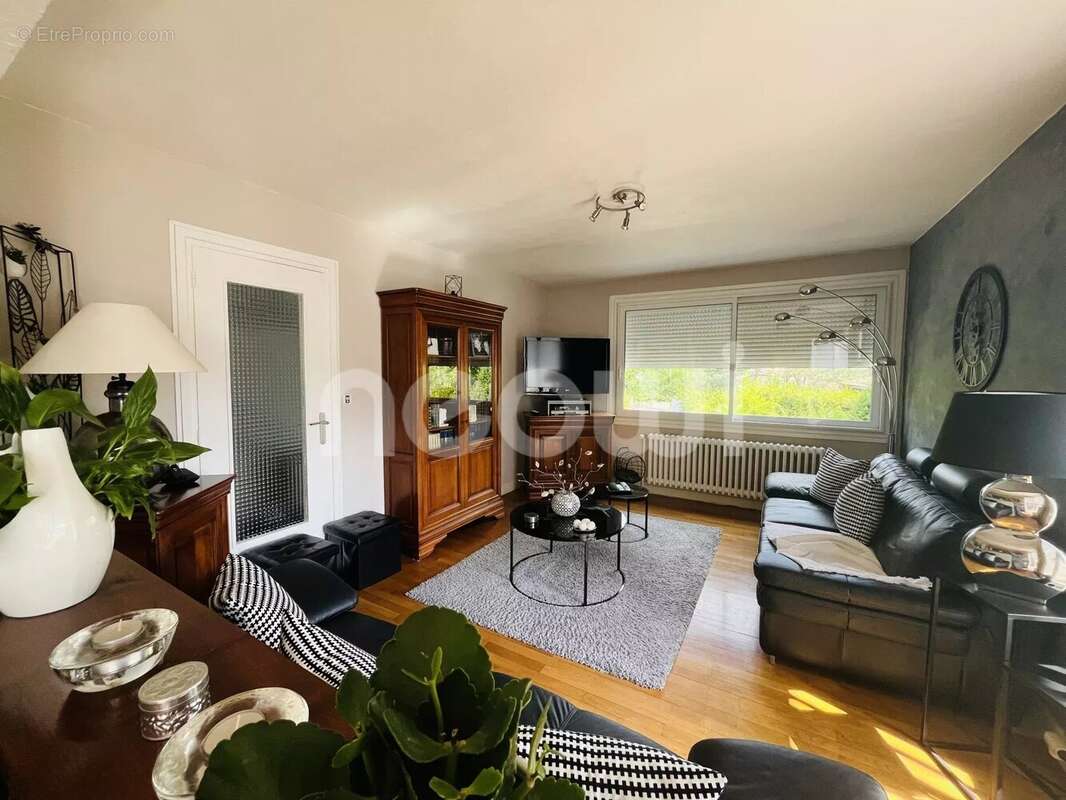 Maison à CHATELGUYON