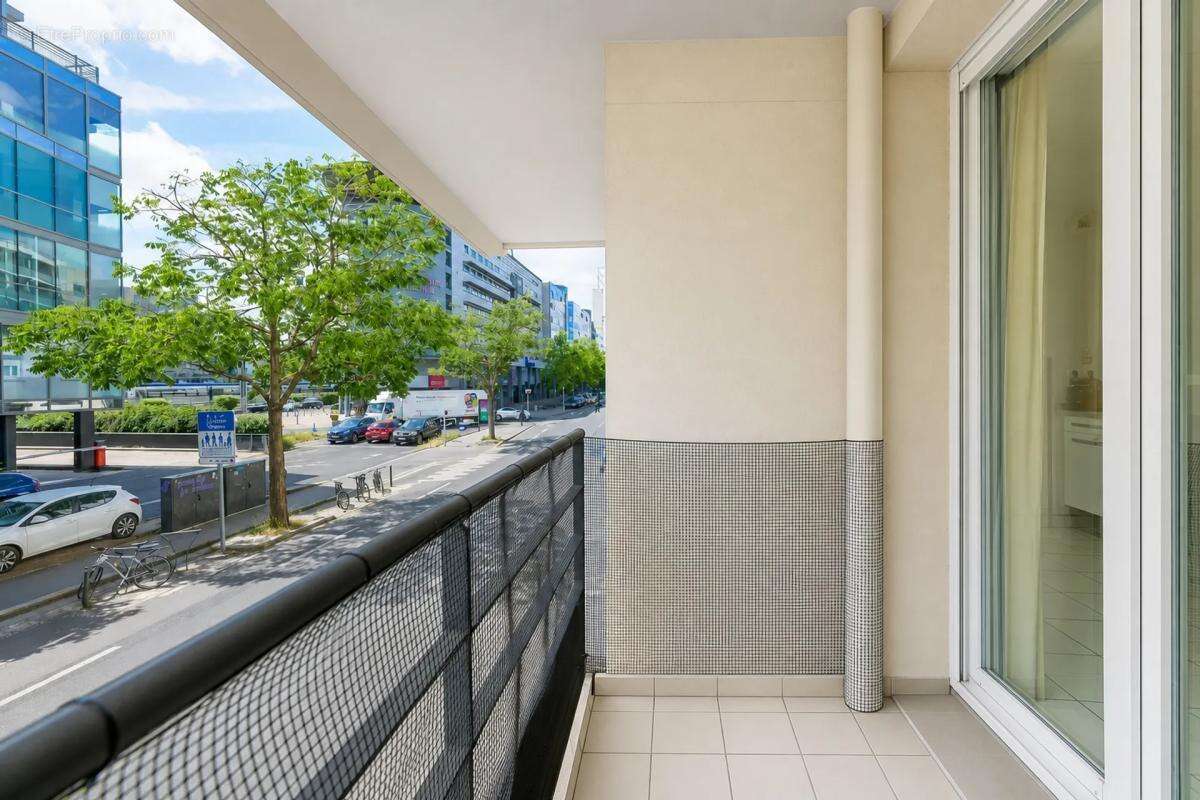 Tours Gare - T2 avec balcon et parking, vendu loué - photo 6