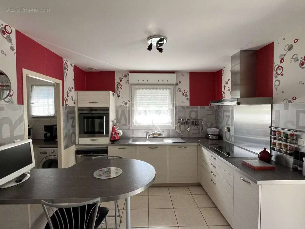 Maison à MAINE-DE-BOIXE