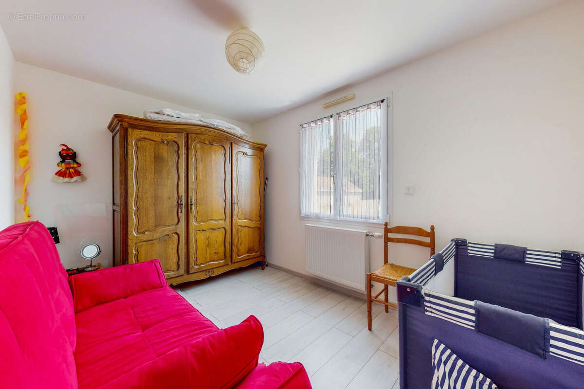 Maison à SAINTE-LUCE-SUR-LOIRE