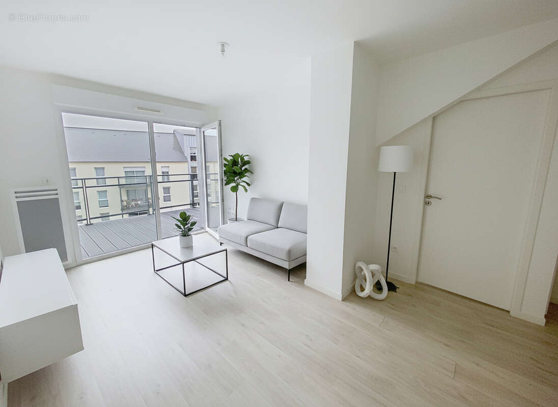 Appartement à FOUGERES