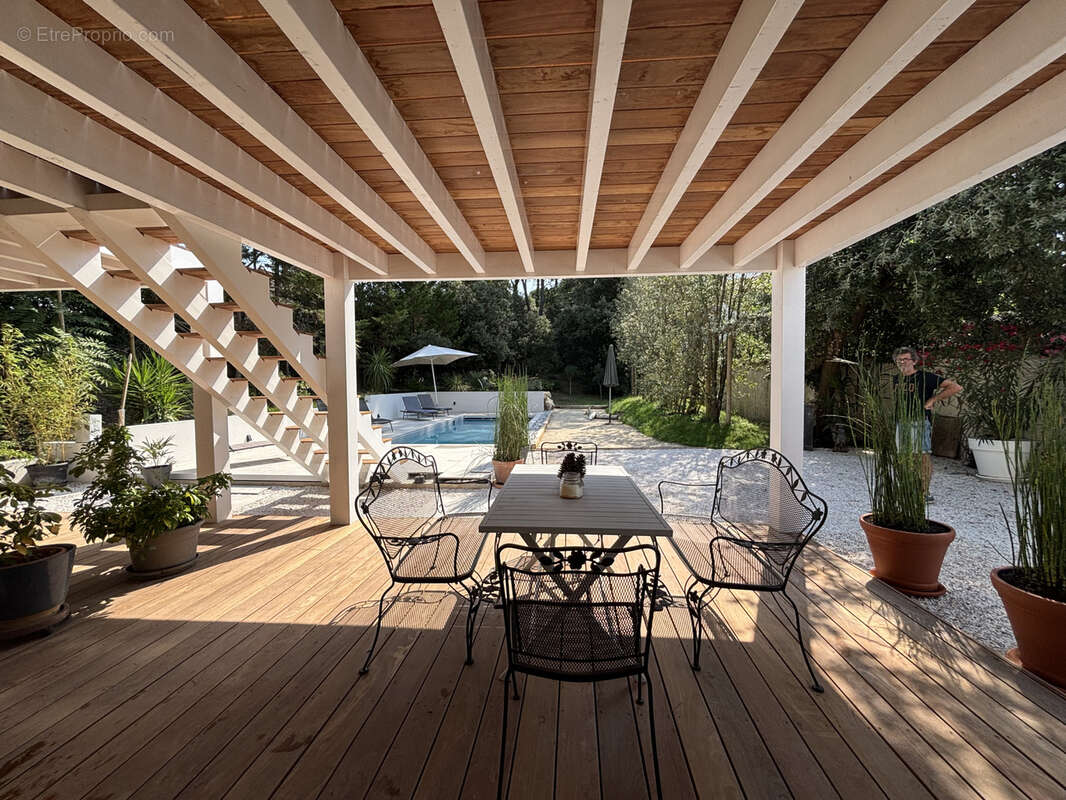 Maison à SAINT-GEORGES-DE-DIDONNE