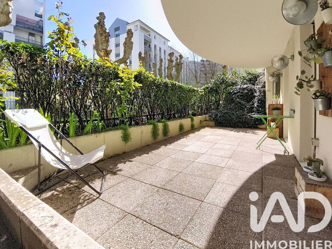 Photo 1 - Appartement à LYON-9E