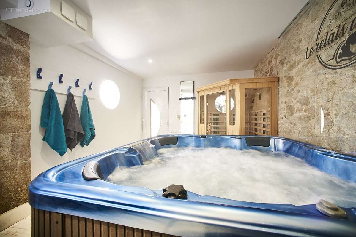 Maison à MORTAGNE-SUR-SEVRE