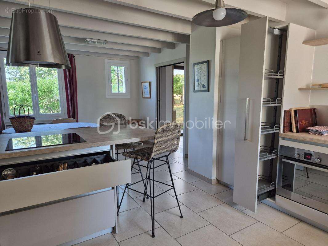 Villa 200m² vue panoramique Pyrénées et Lectoure - photo 8