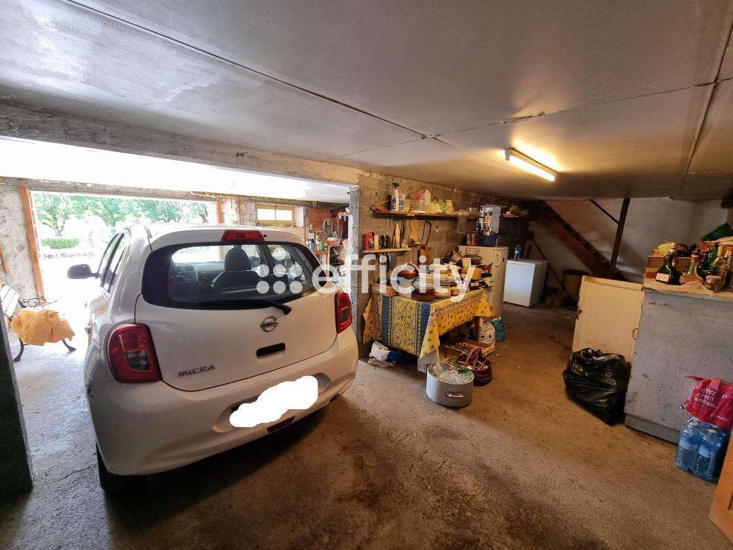 Maison 84 m² à Saint-Alban-Sur-Limagnole  - photo 17