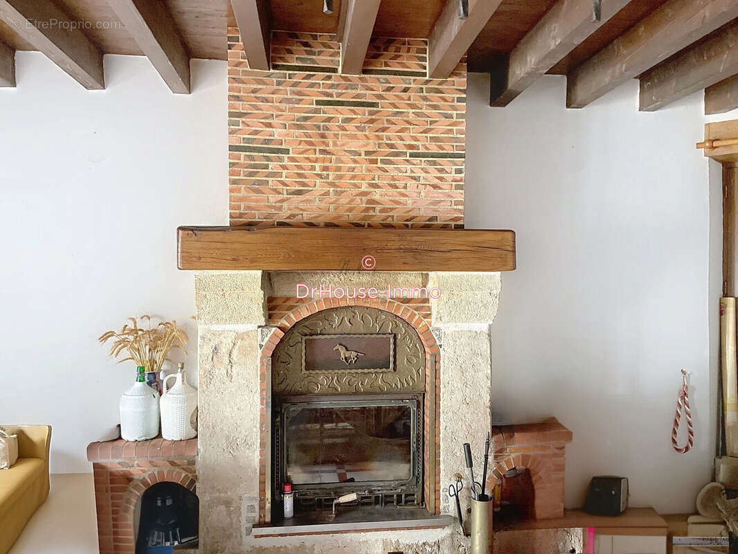 Maison à BUCY-SAINT-LIPHARD