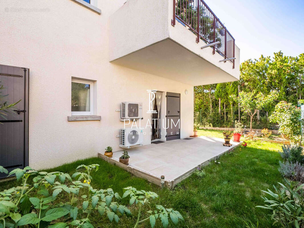 Appartement à PIERREVERT