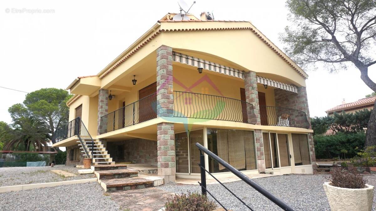 Maison à SAINT-RAPHAEL