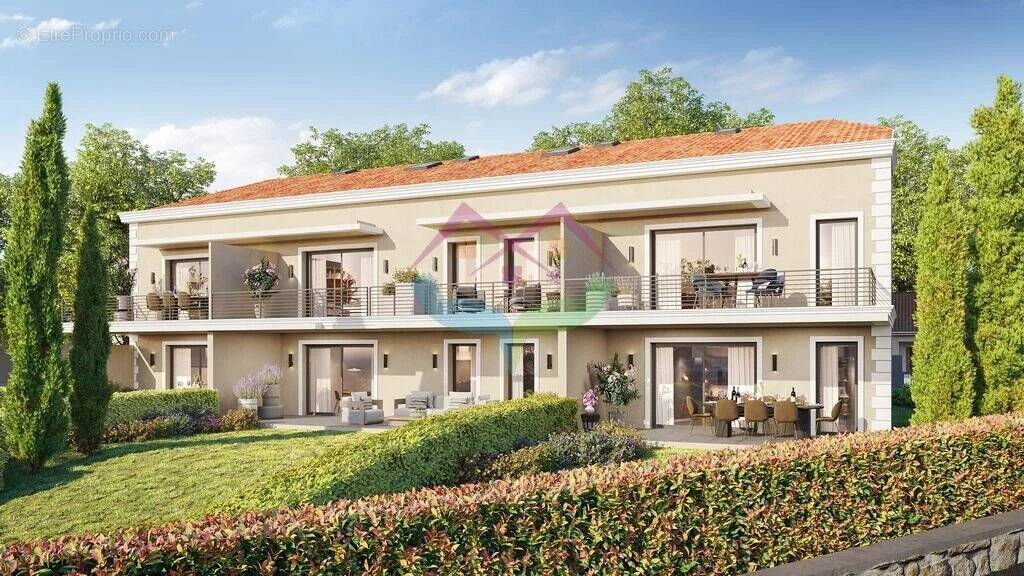 Appartement à SAINT-RAPHAEL