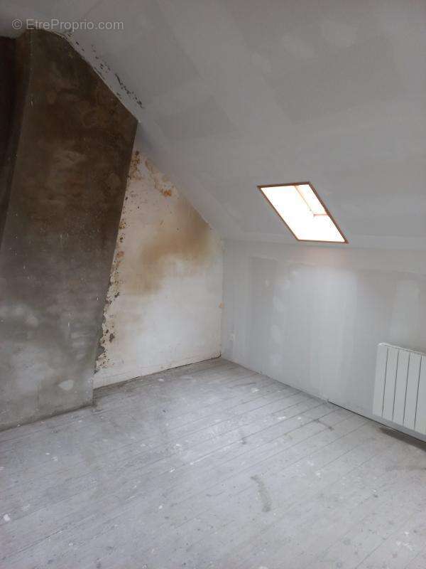 Maison à ESTREE-BLANCHE