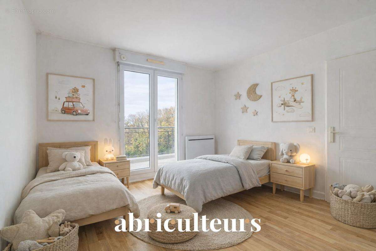 Appartement à ISSY-LES-MOULINEAUX