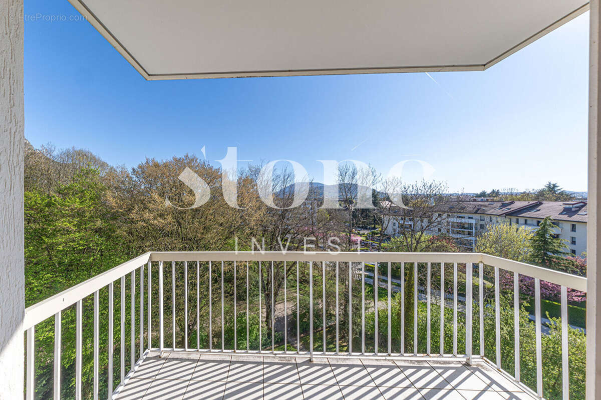 Appartement à ANNECY-LE-VIEUX