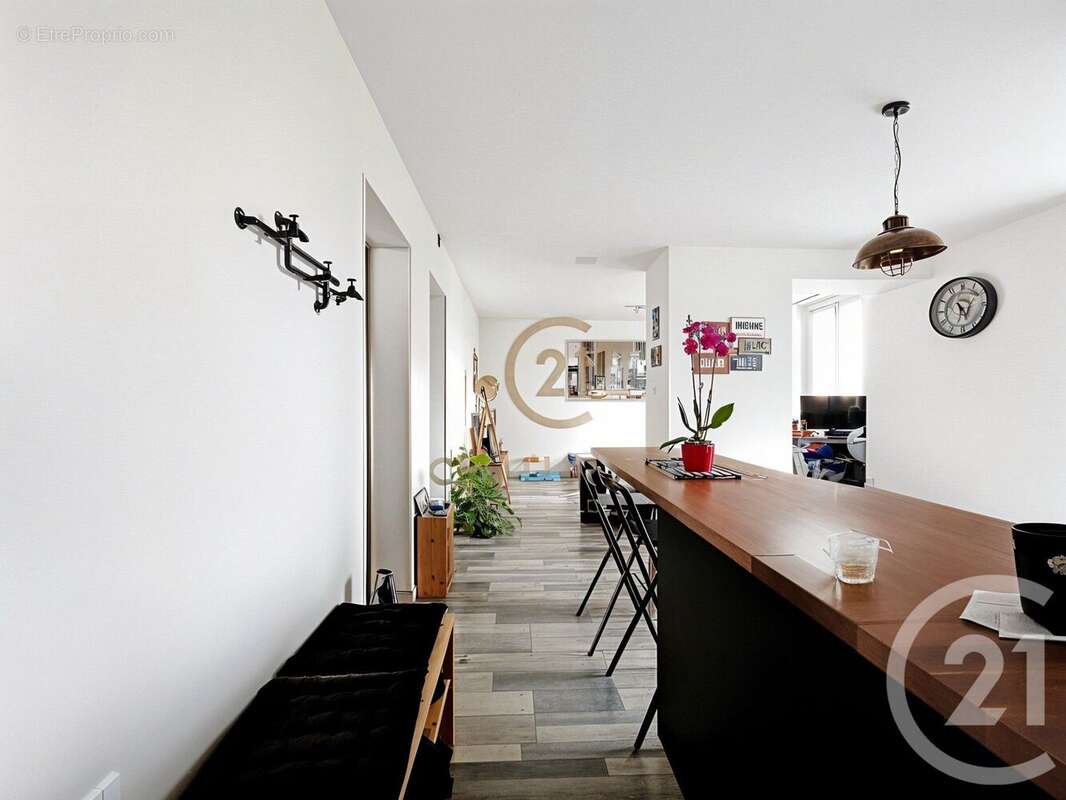 Appartement à GRIGNY