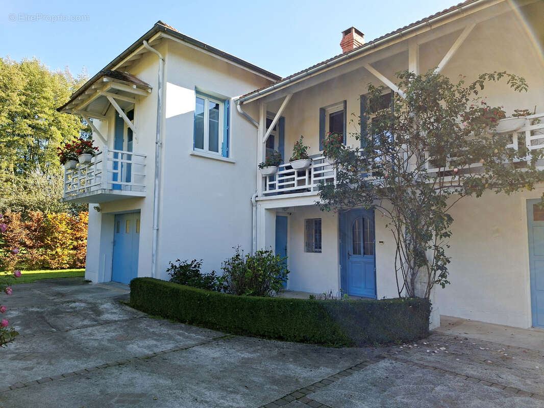 Maison à SAINT-ASTIER