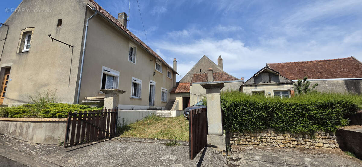 Idéal maison de famille, 160 m2, 5 chambres, dépendances, cour et jardin - photo 30