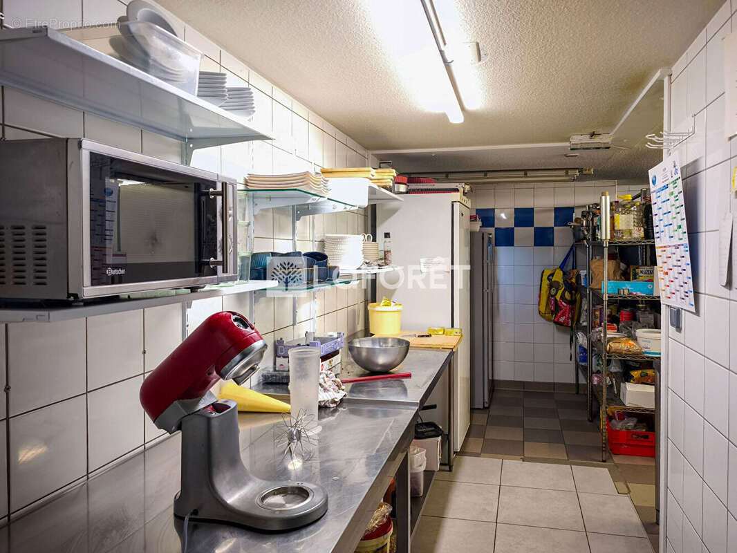 Commerce à LE PUY-EN-VELAY