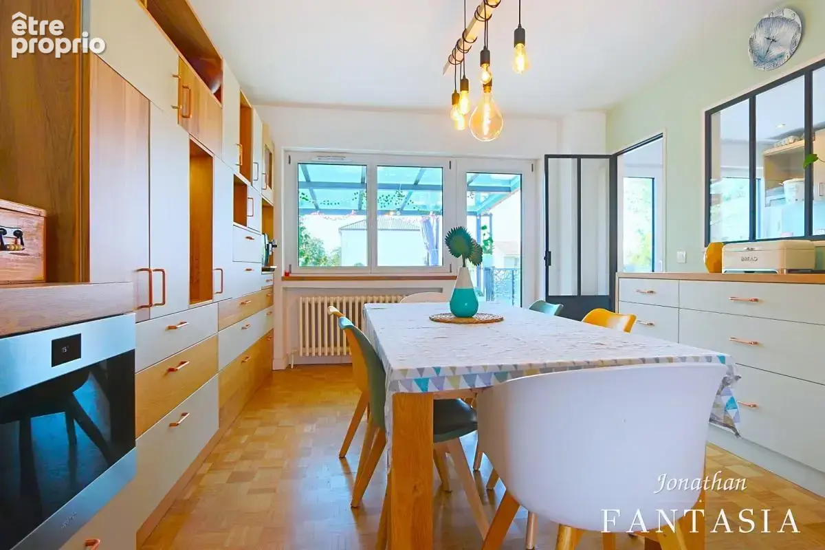 LA MAXE – Maison familiale de 230 m² au sol avec piscine chauffée et généreux espaces extérieurs - photo 63
