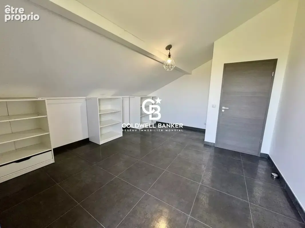 Villa contemporaine 280 m² avec piscine et vue panoramique sur Genève - photo 11