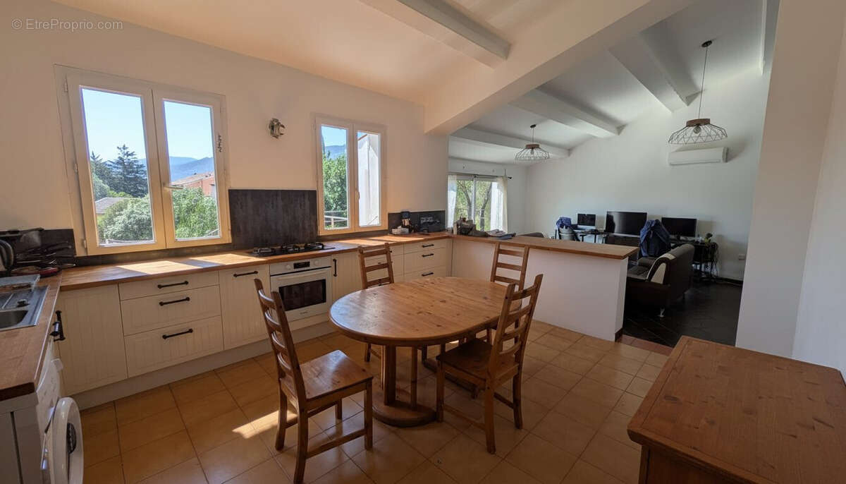 Maison à GONFARON