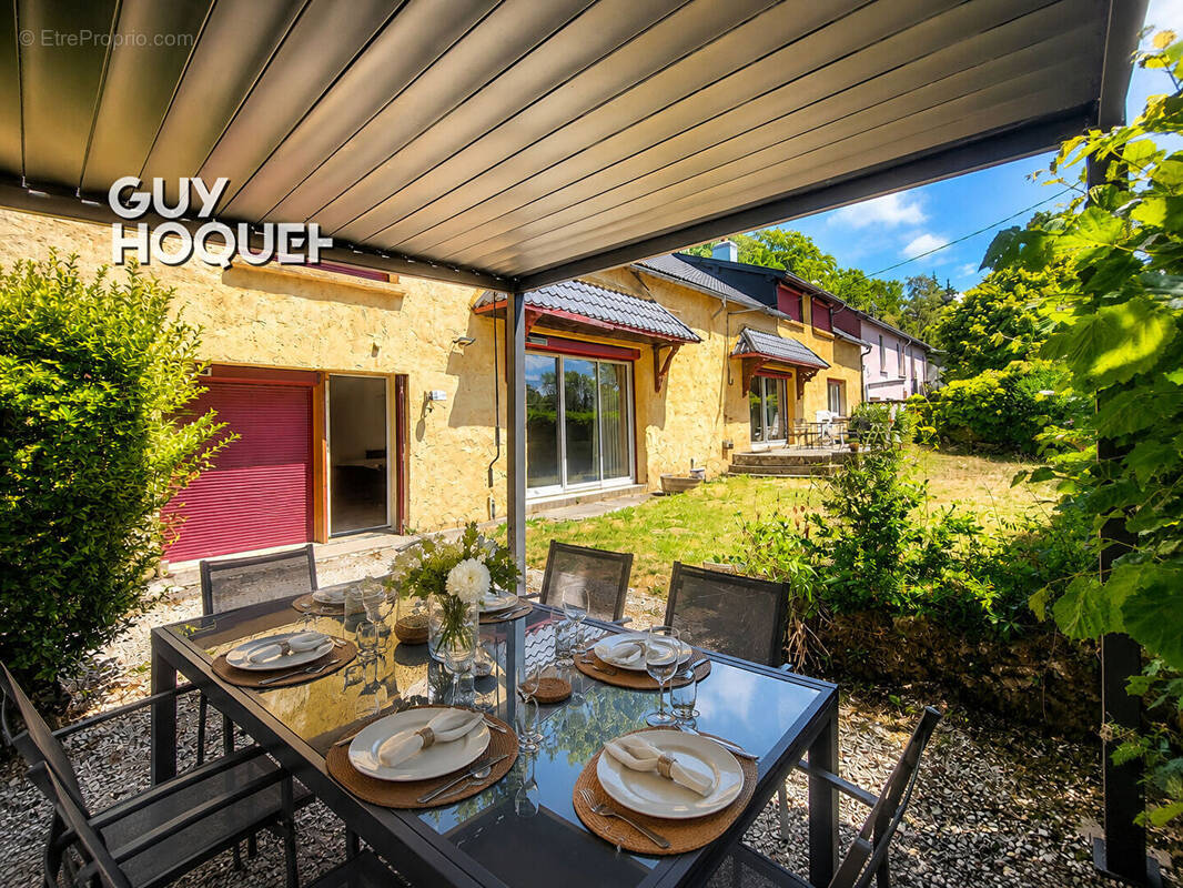 Maison à MOUX-EN-MORVAN