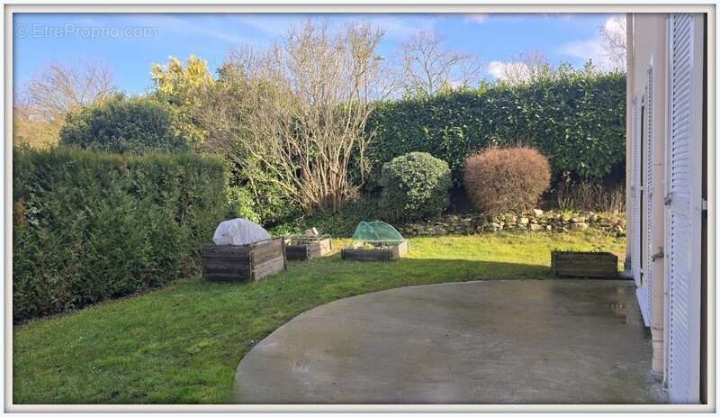 Maison à COURDIMANCHE