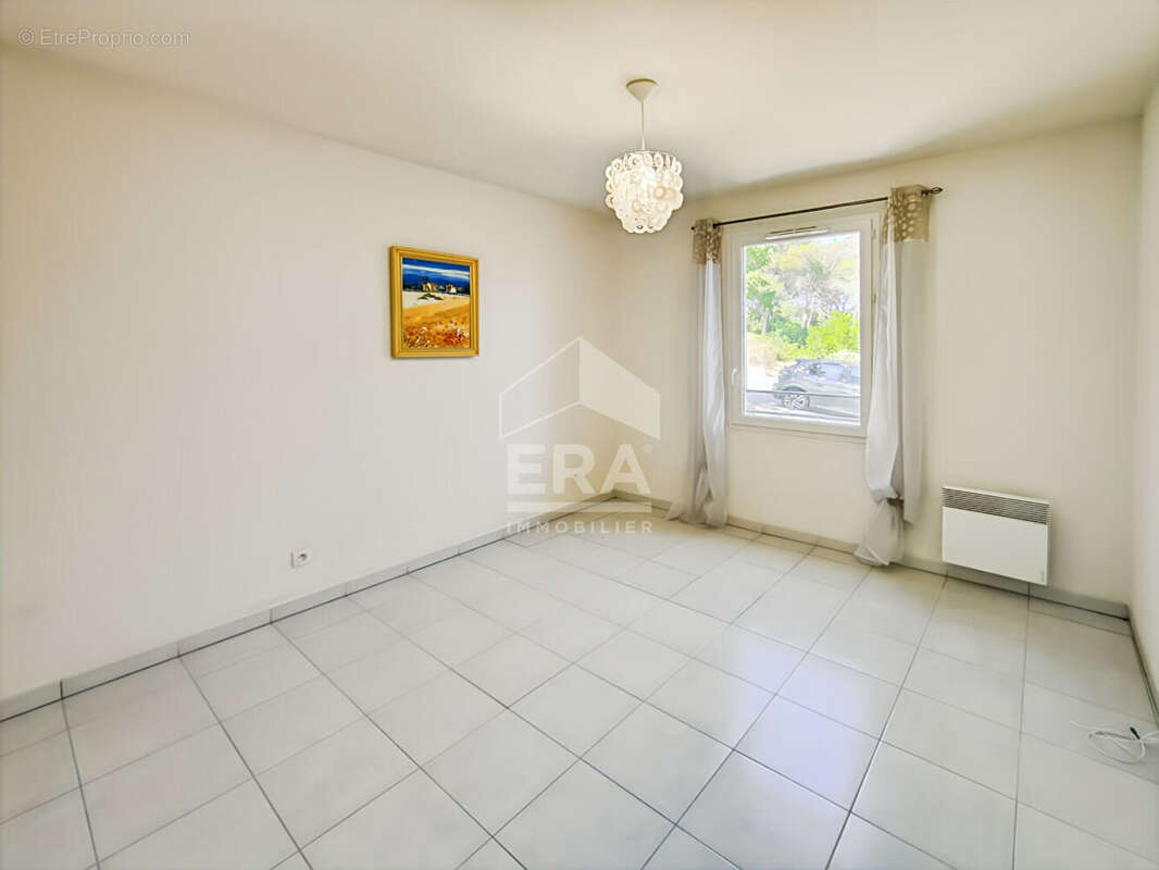 Appartement à SEPTEMES-LES-VALLONS