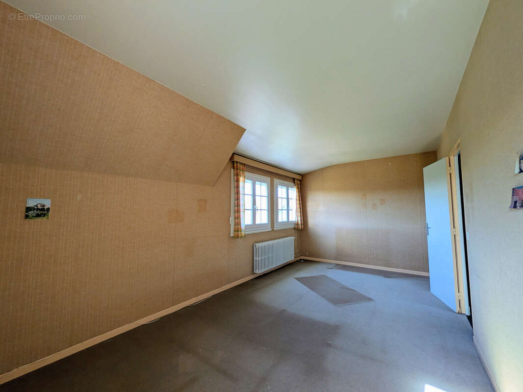 Maison 5 chambres proche Hôpital - photo 10