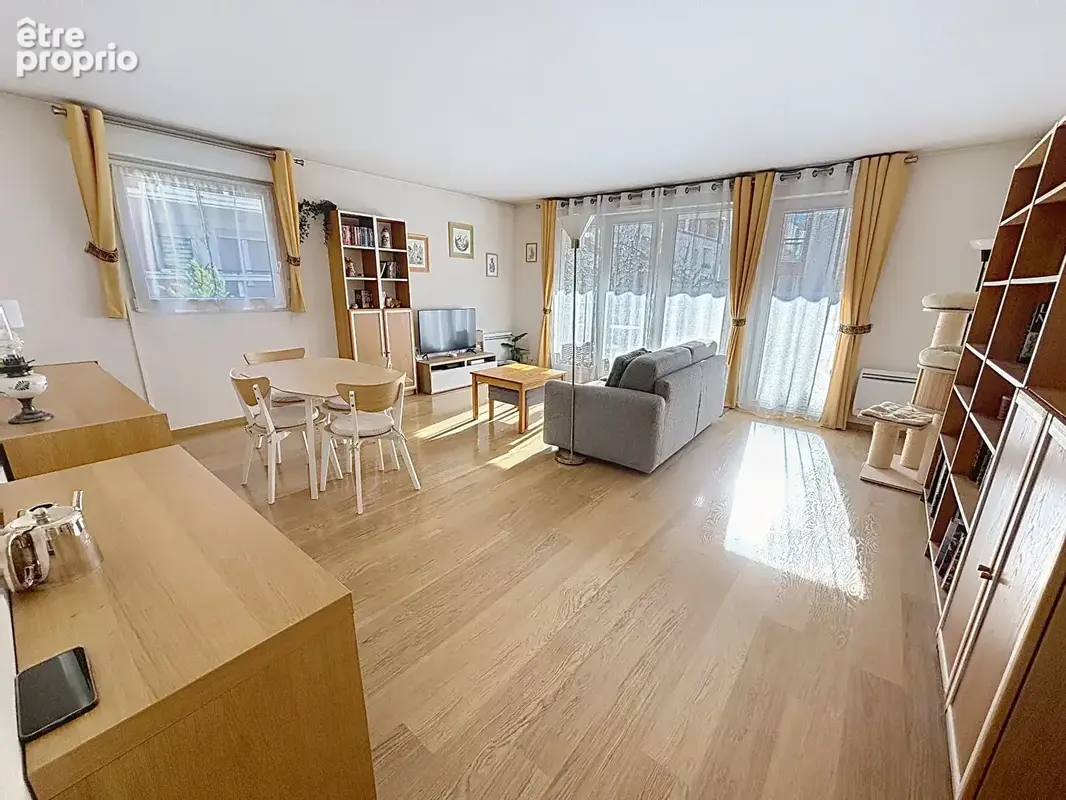 Appartement à VILLEJUIF