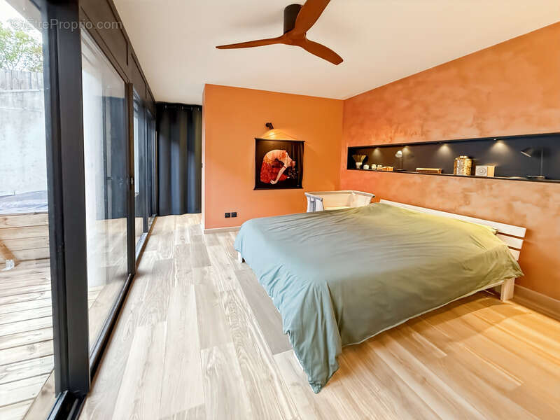 Maison à CONTAMINE-SUR-ARVE