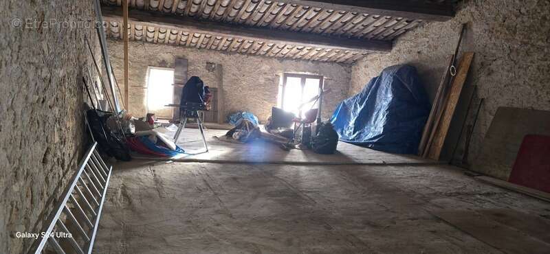 Maison à AIGUES-VIVES