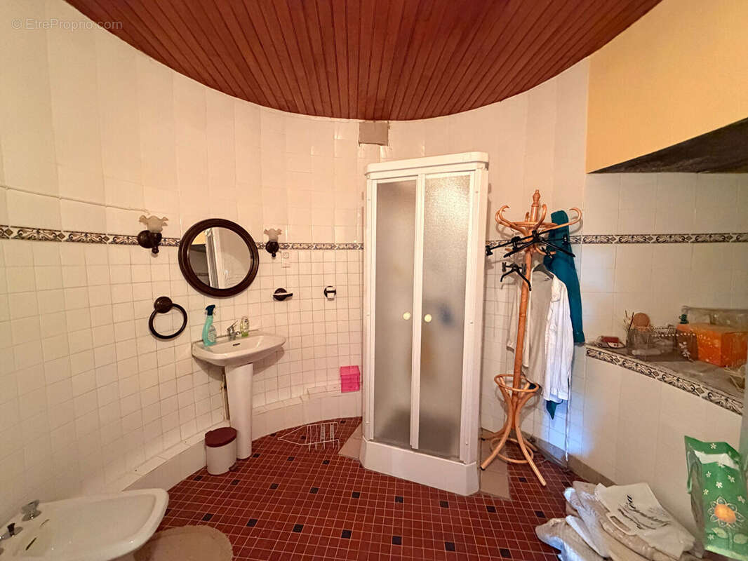 Maison de maître Talizat 6 pièce(s) 160 m2 - photo 11