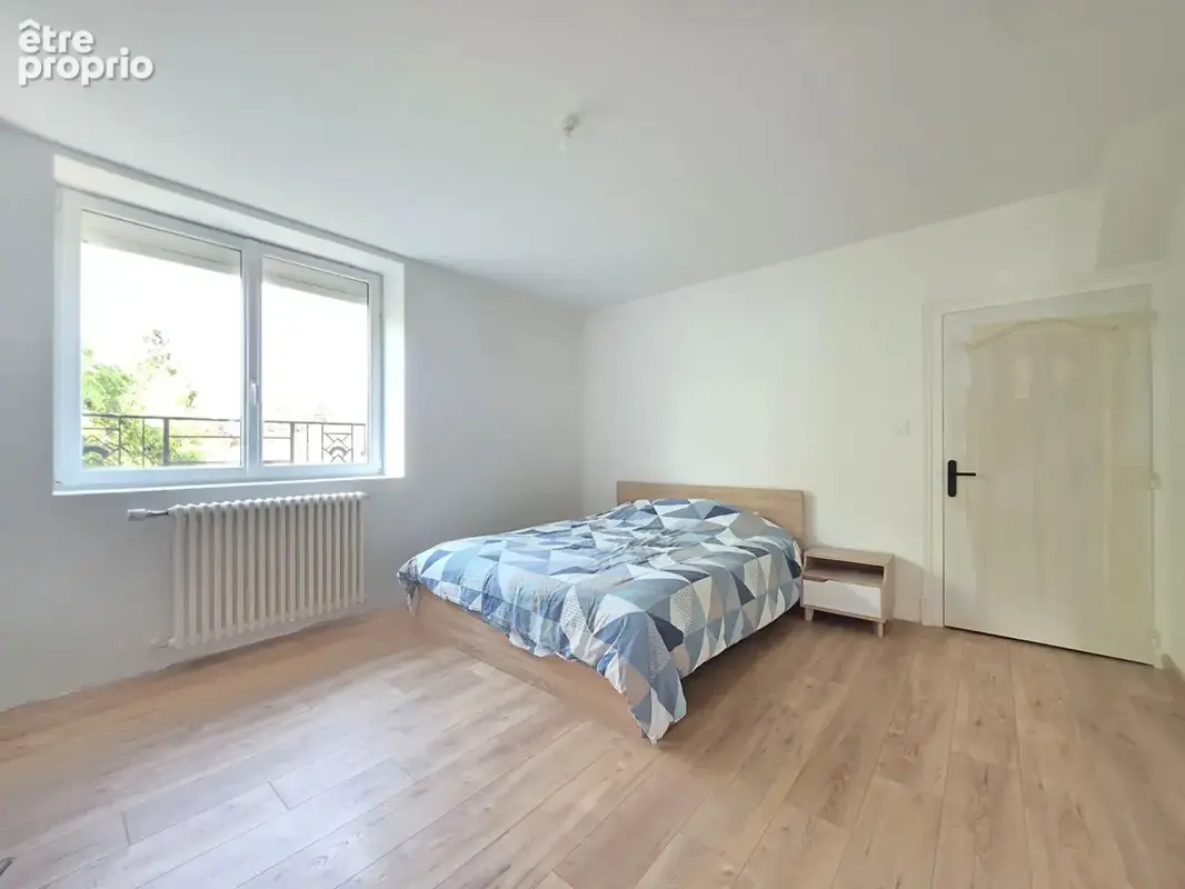 Maison Brazey En Plaine 8 pièce(s) 217 m2 - photo 12