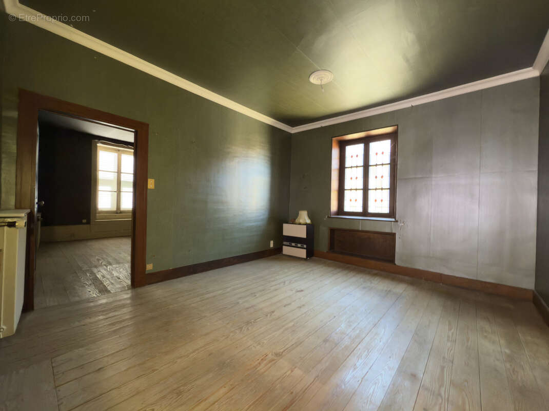 Appartement à DOMPAIRE